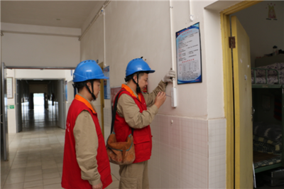 国网遂宁供电公司 开学前，做足电力“功课” 信息咨询服务